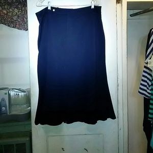 Ralph Lauren Classic Navy Wool Skirt size 16